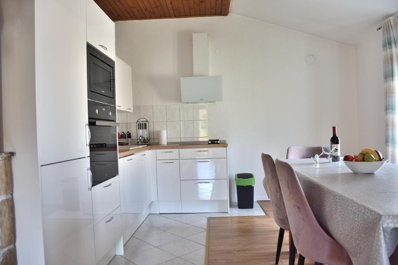 Apartment Leonora Vodice Buitenkant foto