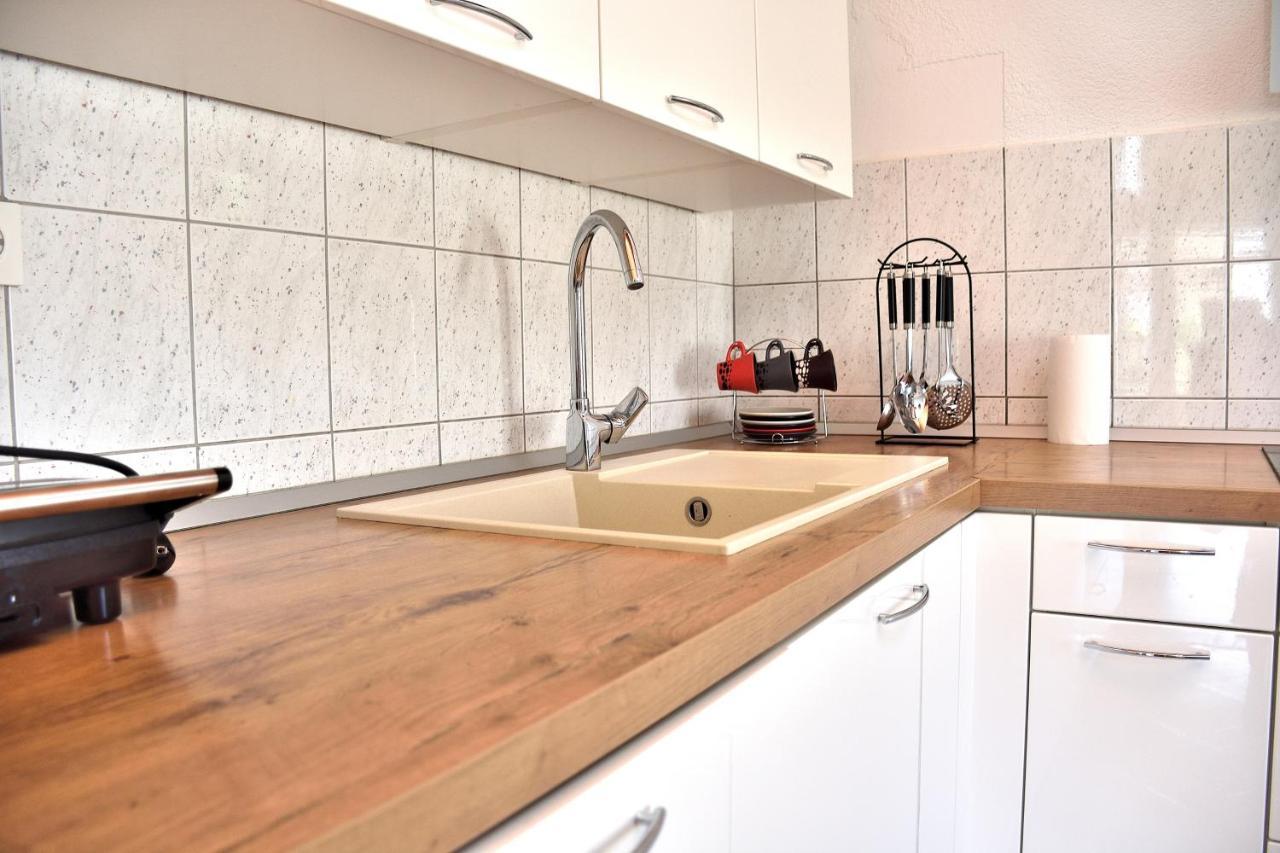 Apartment Leonora Vodice Buitenkant foto