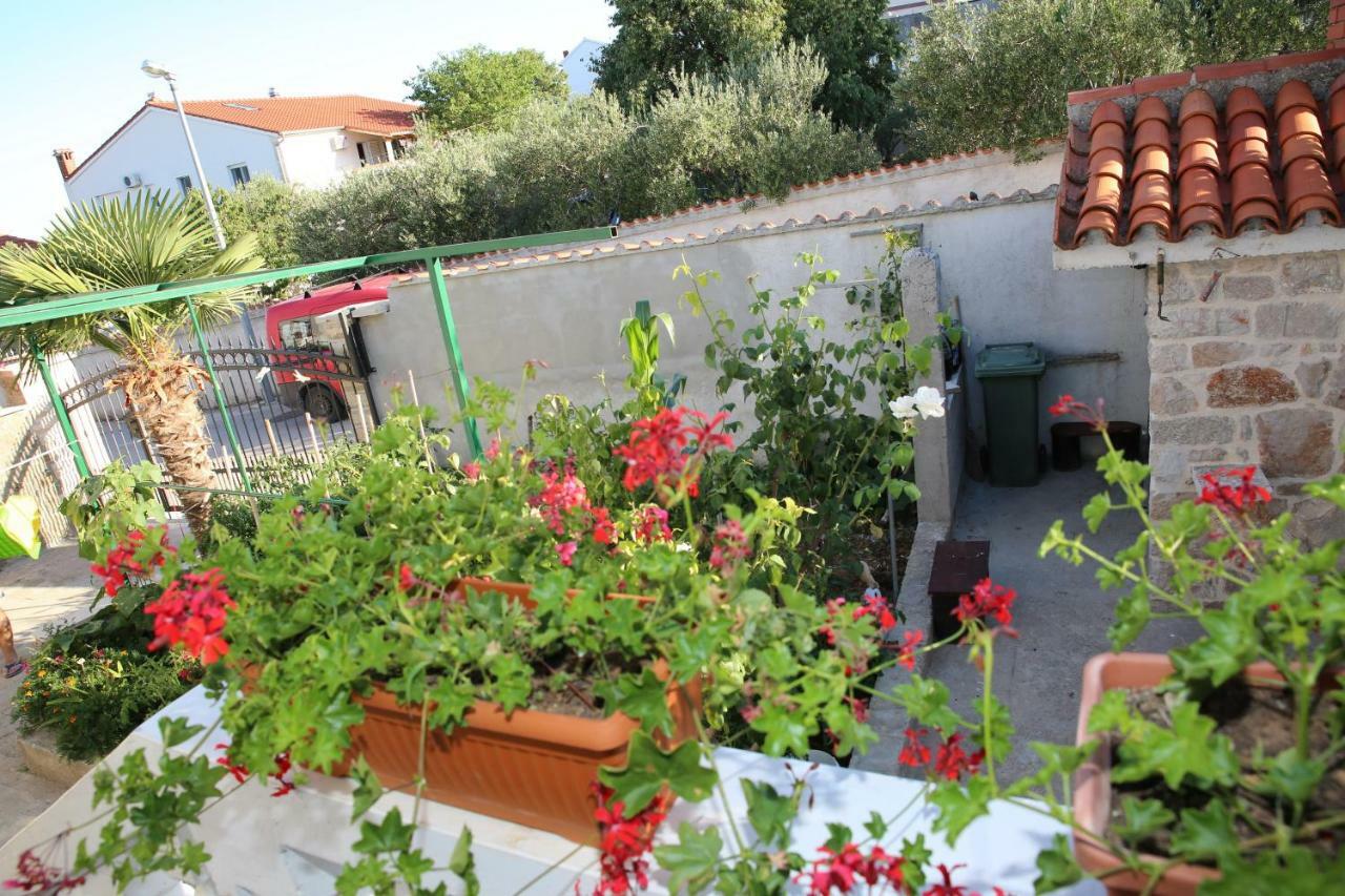 Apartment Leonora Vodice Buitenkant foto
